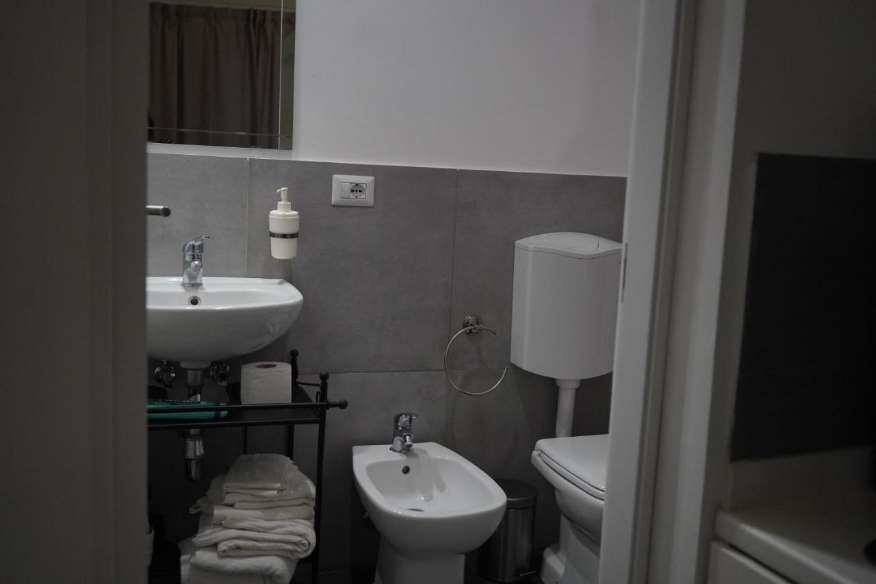 Free Flat Apartment *