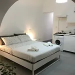 Free Flat
