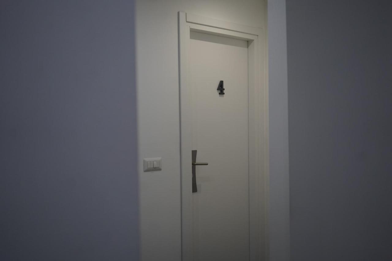 Free Flat